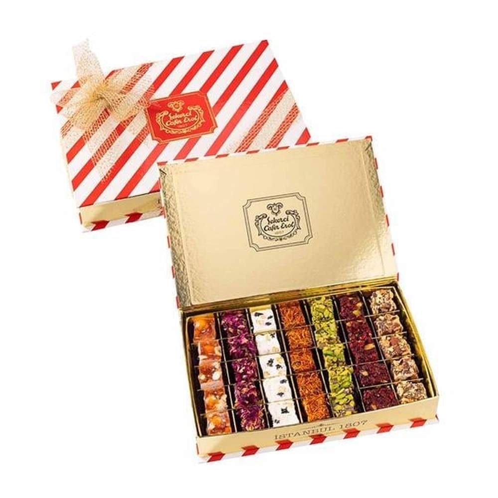 Sekerci Cafer Erol Assorted Special Book Delight 800gr
